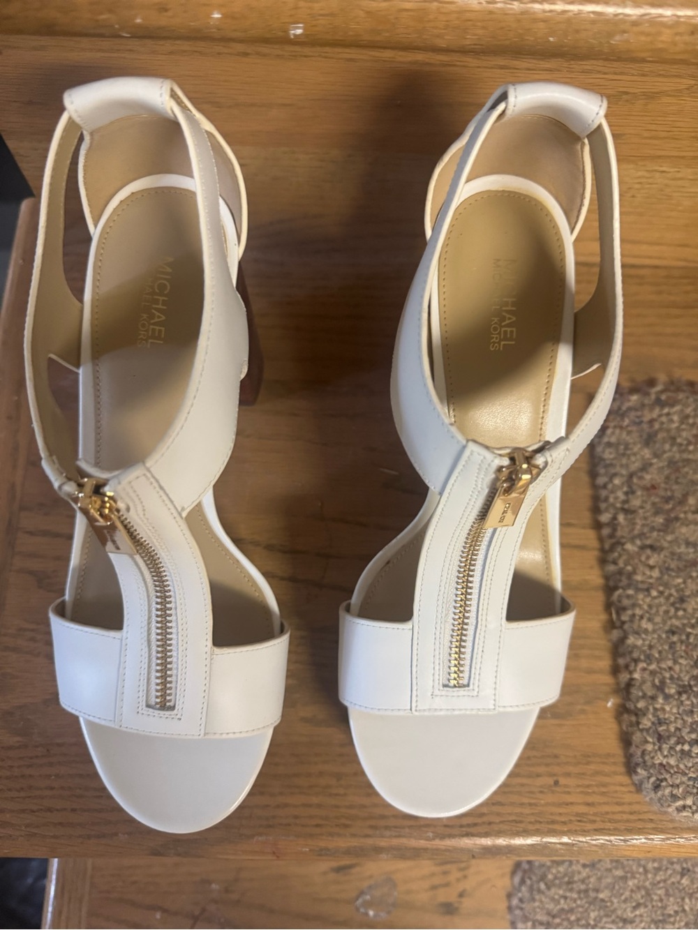 Michael Kors White Leather Zip-Front heels